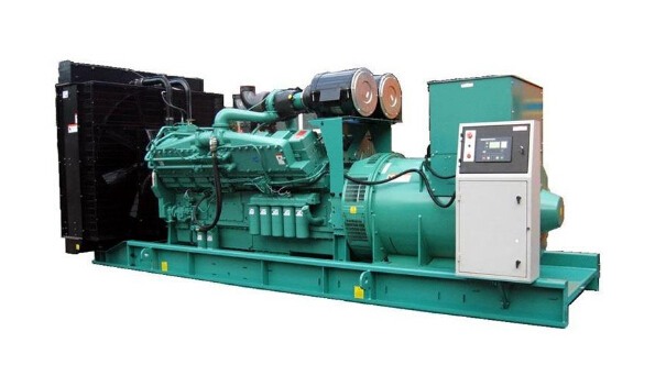 崖城镇全新常柴200kw大型柴油发电机组